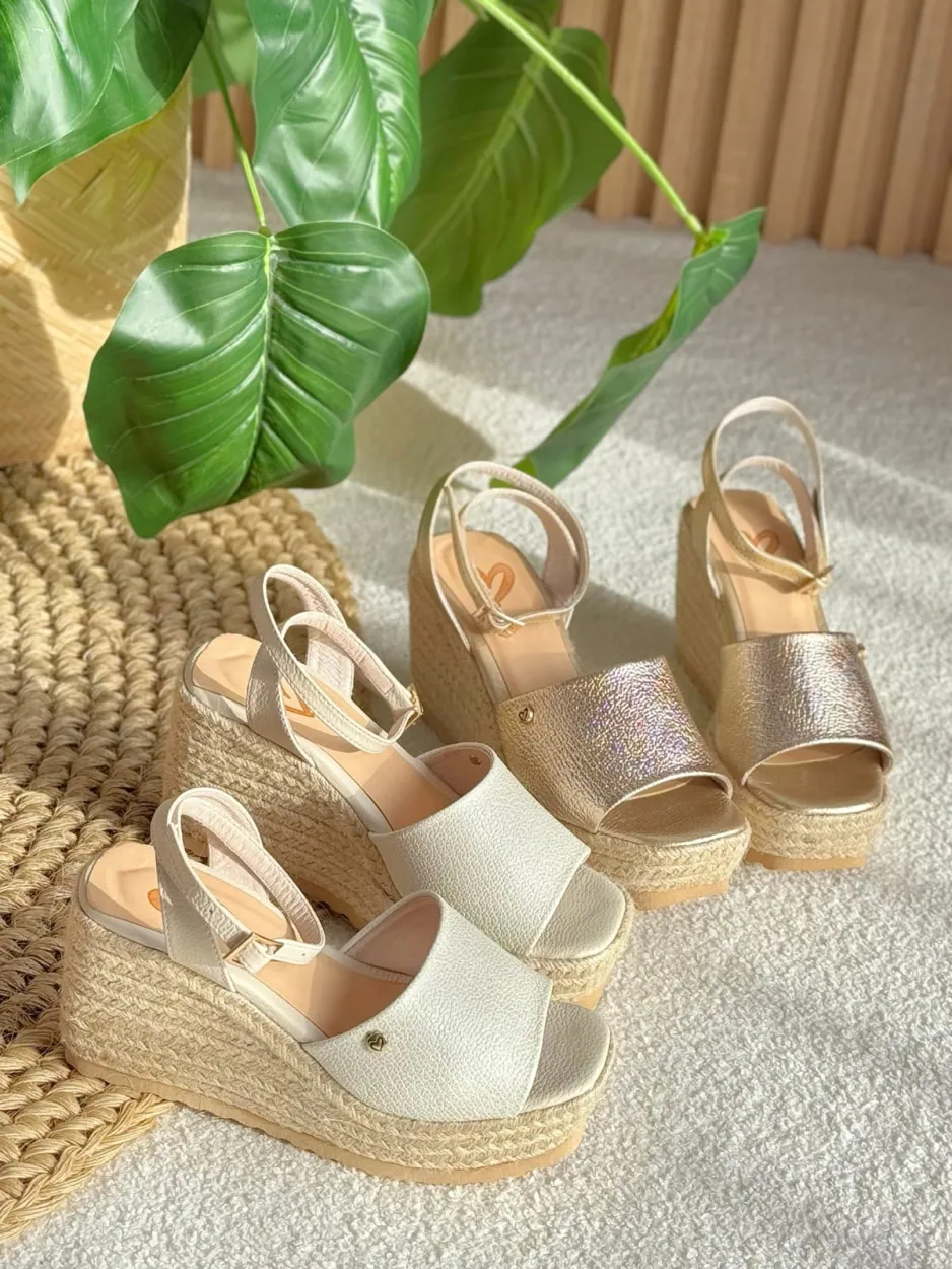 WhatsApp Image 2026-07-10 at 12.59.24 PM_result Sandalias en Cuero - Imagen 1